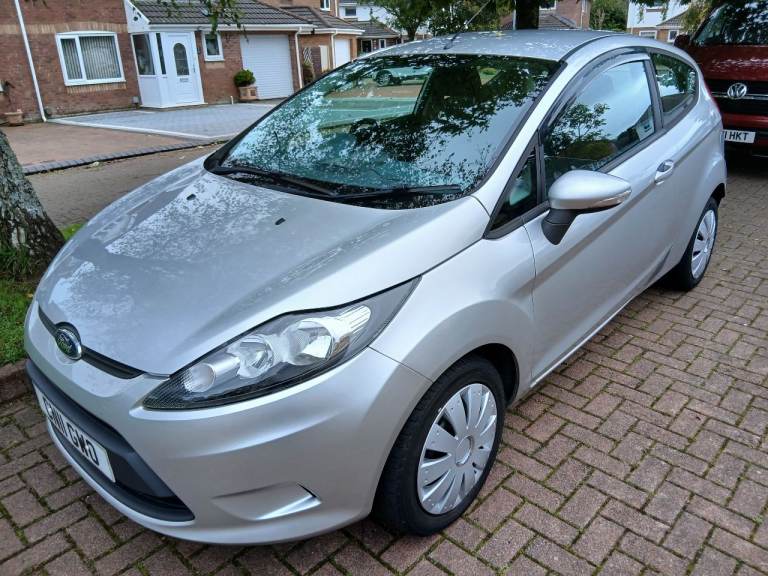 FORD FIESTA EDGE 1.25 PETROL MANUAL, VGC, 50 MPG, ULEZ, LONG MOT, LOW INSURANCE