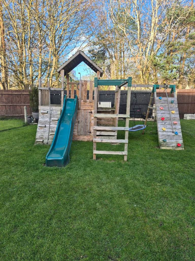 Climbing frame