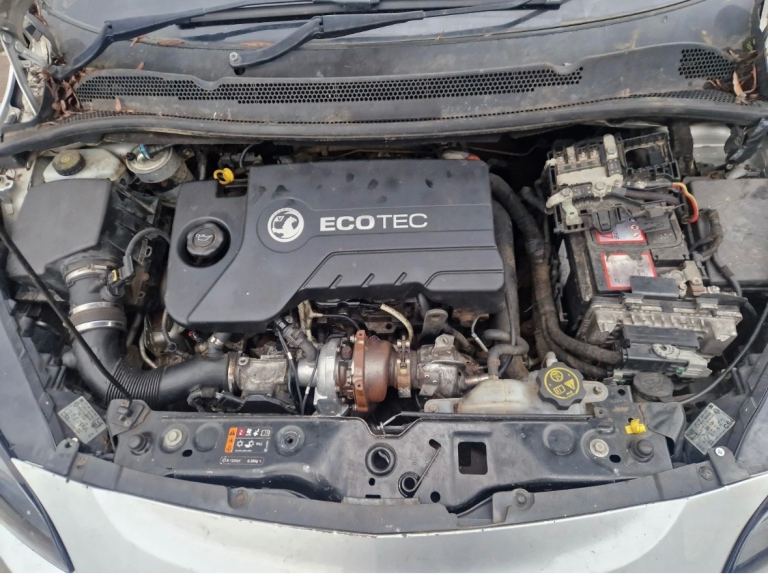 Vauxhall b13 dtc/dte 2018 engine. 