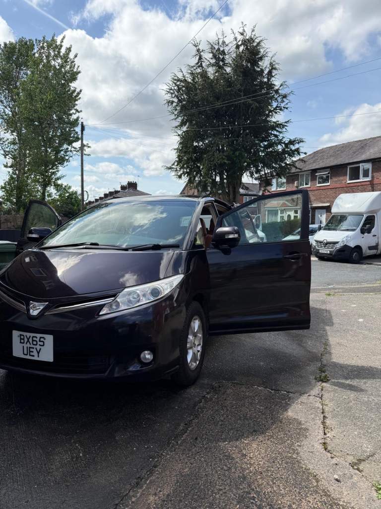 Toyota estima 2016 Wolverhampton plated