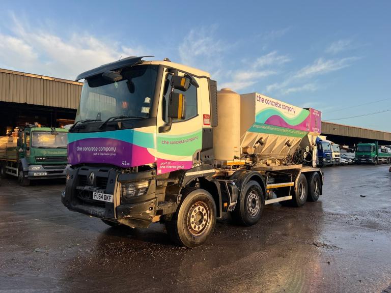 Renault C (C) 430 8x4 , BAYLYNX VOLUMETRIC MIXER JUST ARRIVED . CALL FOR DETAILS