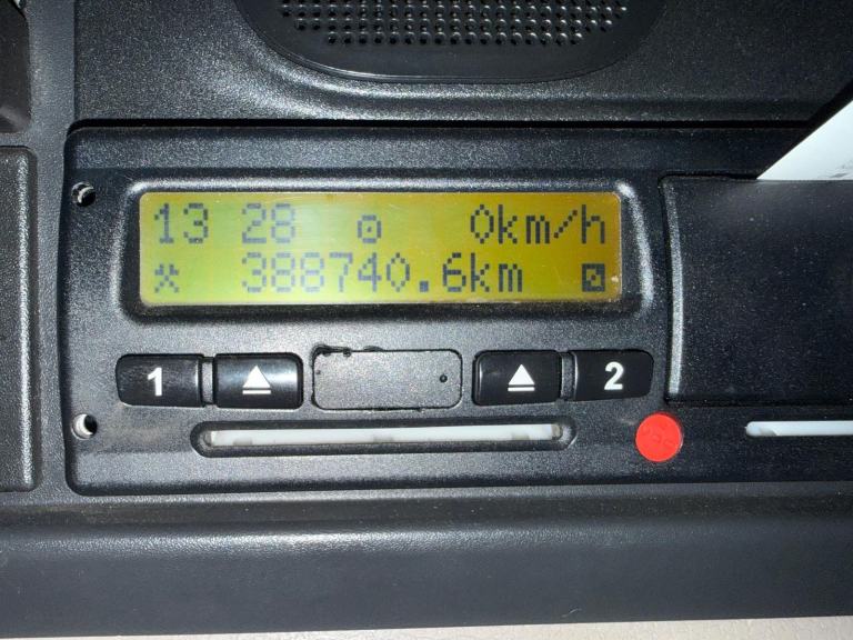 DAF LF 210 BEAVER TAIL WITH WINCH