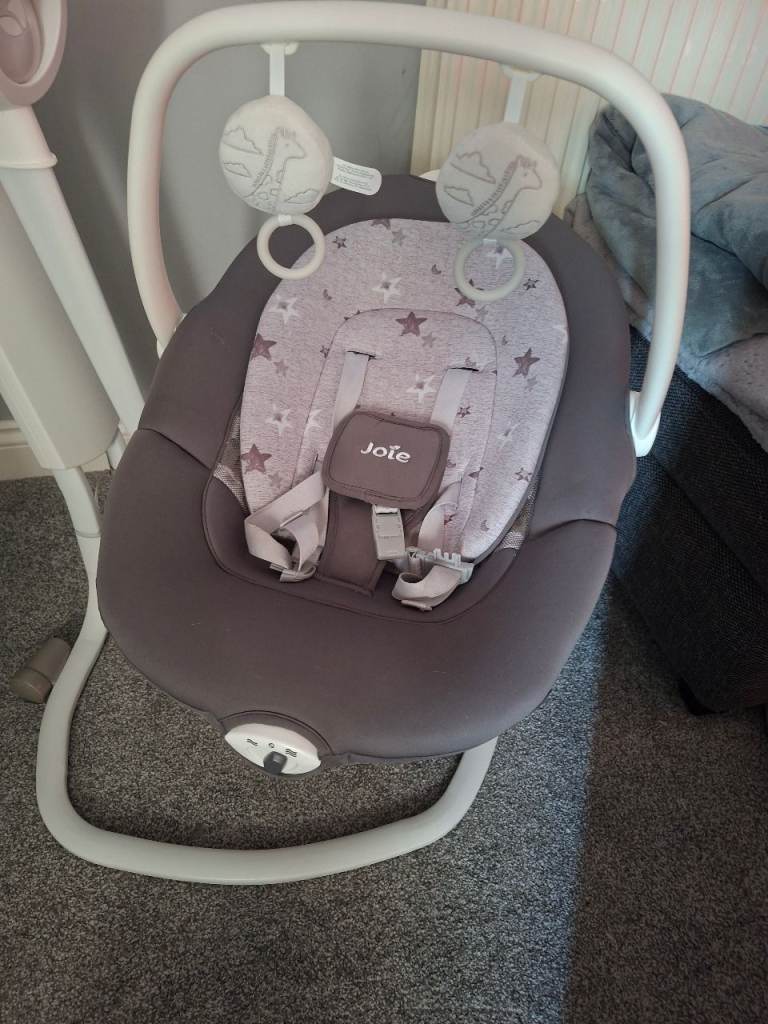 Joie Serina 2 in 1 swing chair/rocker 