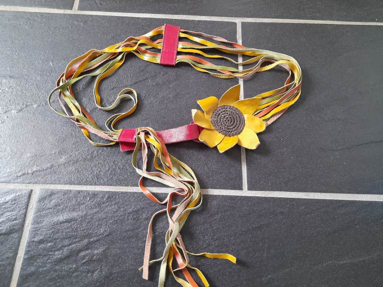 Save the Queen - vintage leather belt