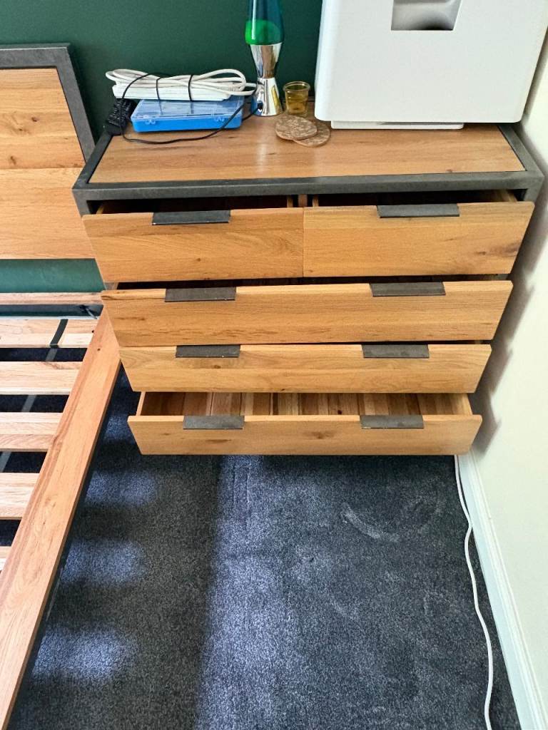 Oak Furnitureland bed- drawers- bedside table