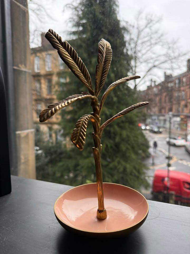 Oliver Bonas Gold Palm Jewellery Stand