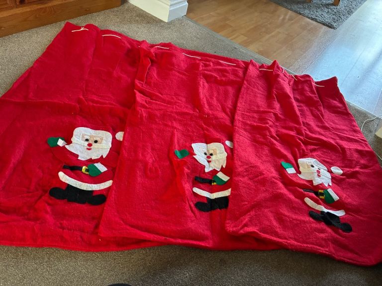 Set of 3 Red Santa Christmas Tree Skirts