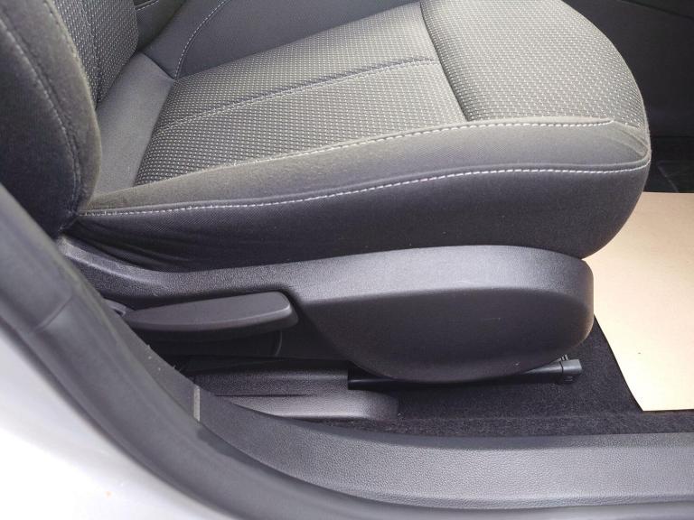 2012 Vauxhall Astra 1.6 16v SRi Euro 5 5dr HATCHBACK Petrol Manual