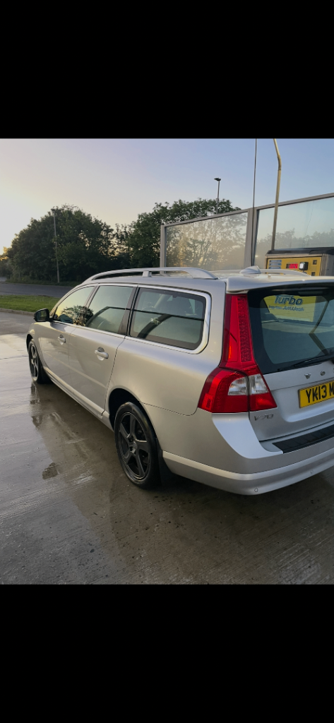 2013 Volvo V70 Automatic gearbox, 2 Keys, Sat nav, Leather, HPI clear, 12months MOT