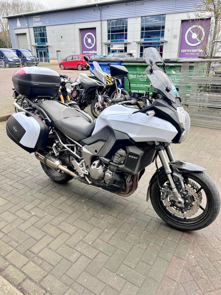 Kawasaki KLZ VERSYS IDEAL TOURER LOADED WITH LUGAGE READY TO GO