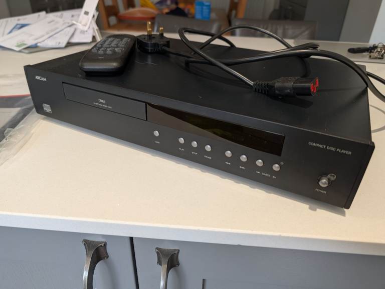 Arcam cd82 24 but dual mono DACS - immaculate