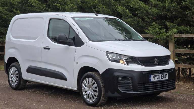 2021 Peugeot Partner 1.5 BlueHDi 1000 Professional Standard Panel Van SWB Euro 6 5dr PANEL VAN Di...