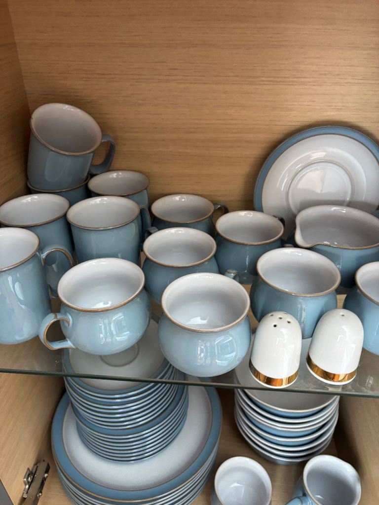 Large Set of Blue Ceramic Dinnerware and Mugs – Good Condition