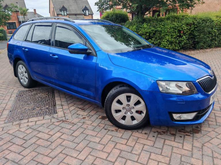 Skoda, OCTAVIA, Estate, 2014, Semi-Auto, 1598 (cc), 5 doors
