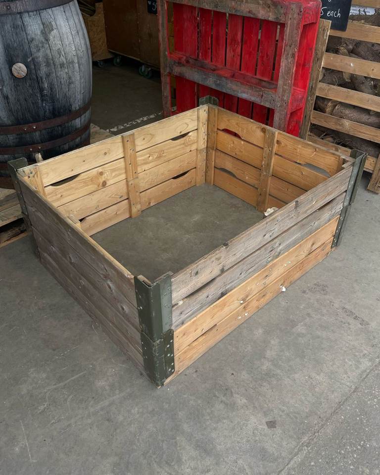 Danish pallet collars