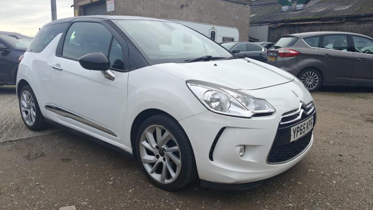 2015 DS Automobiles DS 3 1.2 PureTech 110 DStyle Nav 3dr HATCHBACK Petrol Manual