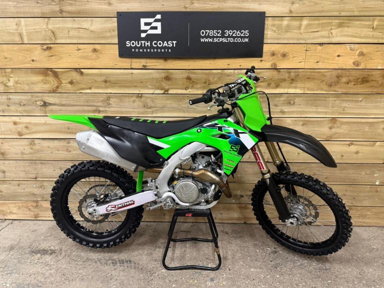 KAWASAKI KX 450 2024 MOTOCROSS BIKE LOW HOURS