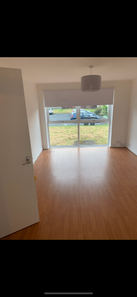 Recently Refreshed 1 Bedroom Ground Floor Flat – Paisley Gallowhill