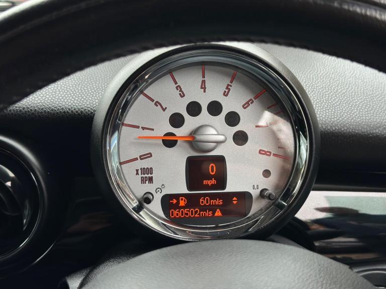 2011 MINI Hatch 1.6 Cooper Euro 5 (s/s) 3dr HATCHBACK Petrol Manual