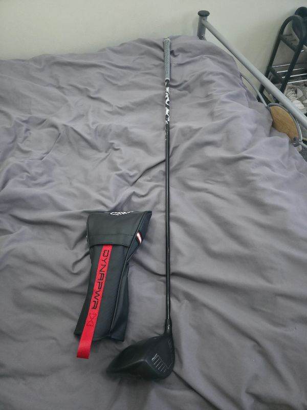 Wilson Dynapower Carbon Golf Driver 