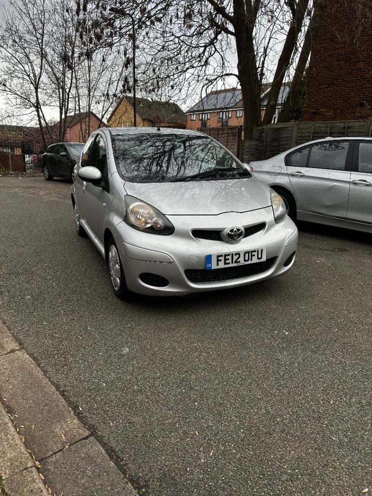 Toyota, AYGO, Hatchback, 2012, Semi-Auto, 998 (cc), 5 doors