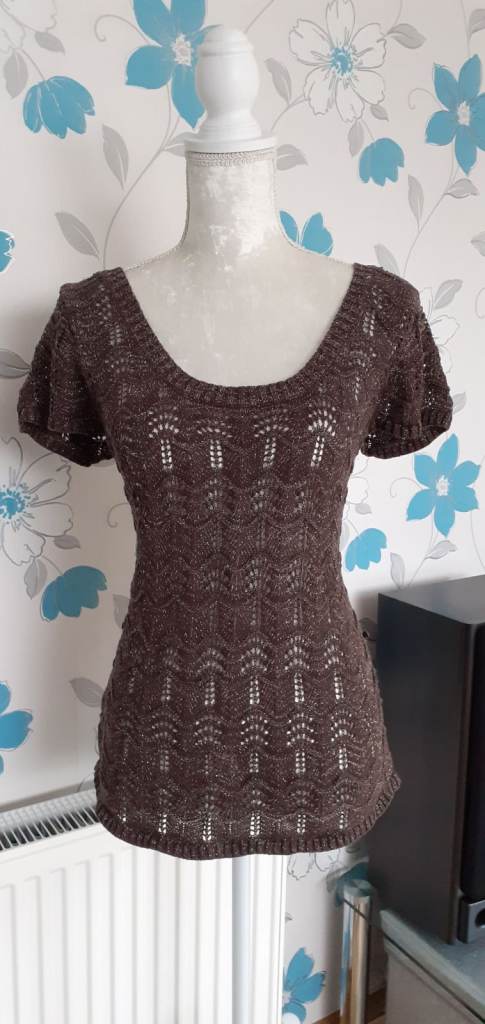 Womens Brown/Gold Top.