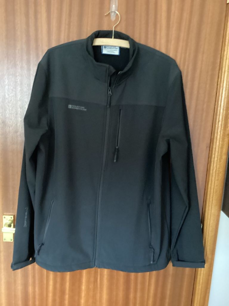 Mountain warehouse jacket