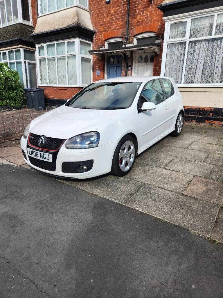 Volkswagen Golf GTI 2.0 TFSI, DSG