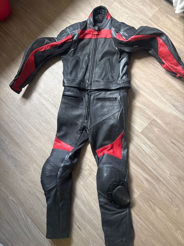Frank Thomas full leathers 