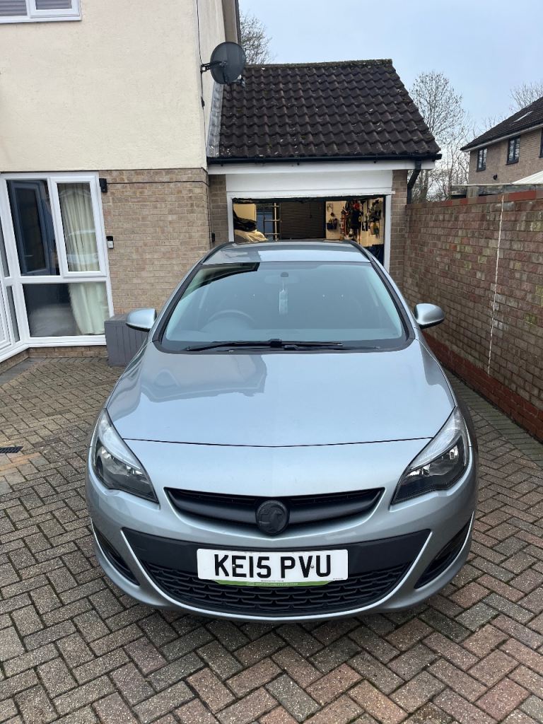 Vauxhall, ASTRA, Estate, 2015, Manual, 1598 (cc), 5 doors