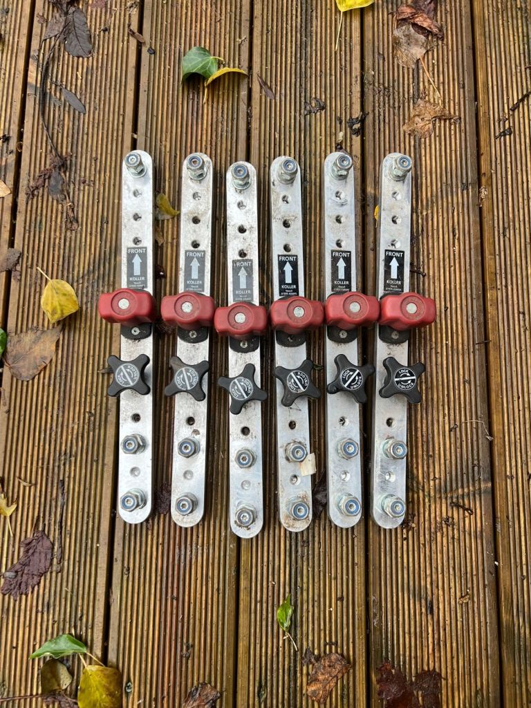 UNWIN QUICK RELEASE SEAT CLAMPS FOR MINIBUS/CAMPERS £30 EACH