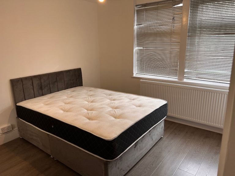 Room to Let