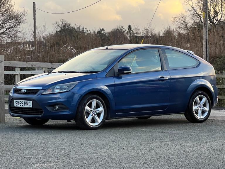 2009 Ford Focus 1.6 Zetec 3dr Auto low miles hpi clear automatic HATCHBACK Petrol Automatic