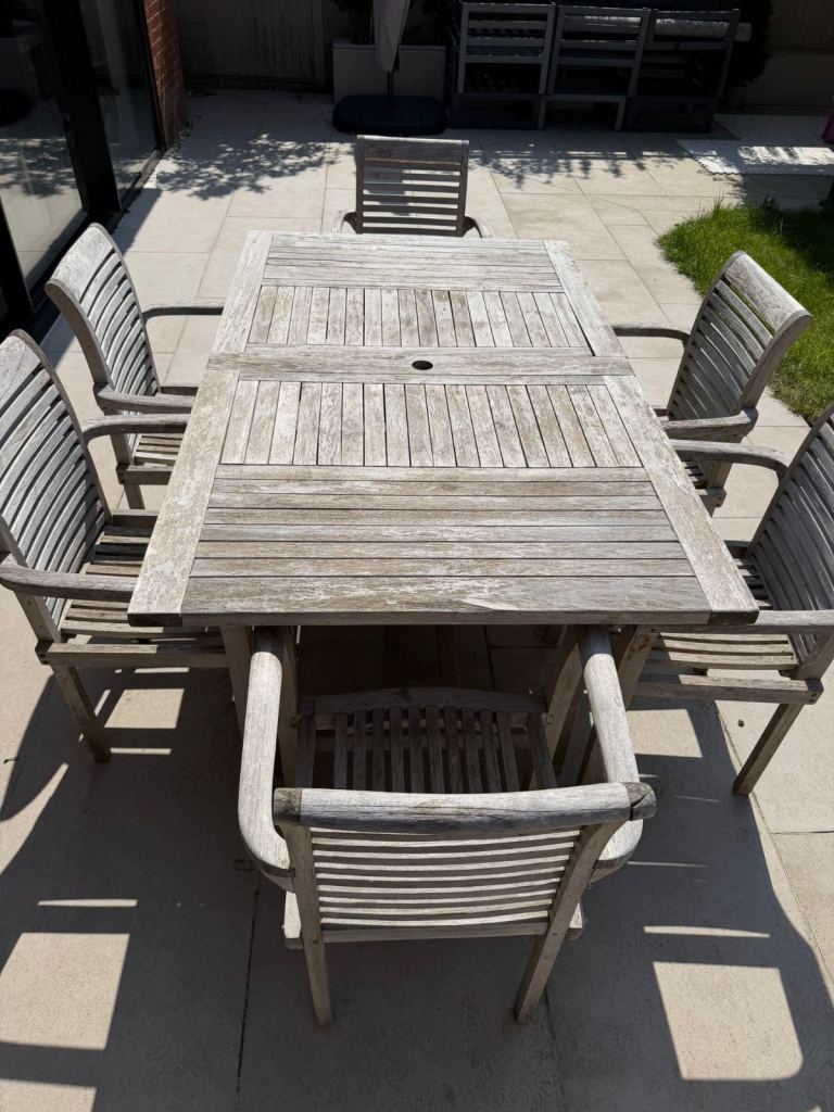 Extendable Teak Garden Dining Table & Chairs Set