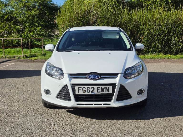 Ford, FOCUS, Hatchback, 2012, Manual, 1596 (cc), 5 doors