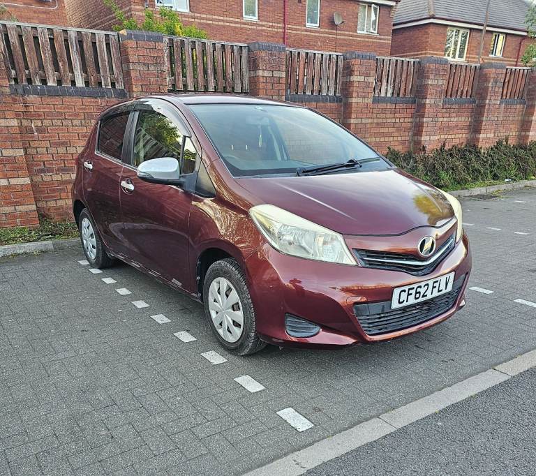 Toyota, VITZ AUTO, 2012, 990 (cc), NEW MOT, RELIABLE AUTOMATIC CAR 