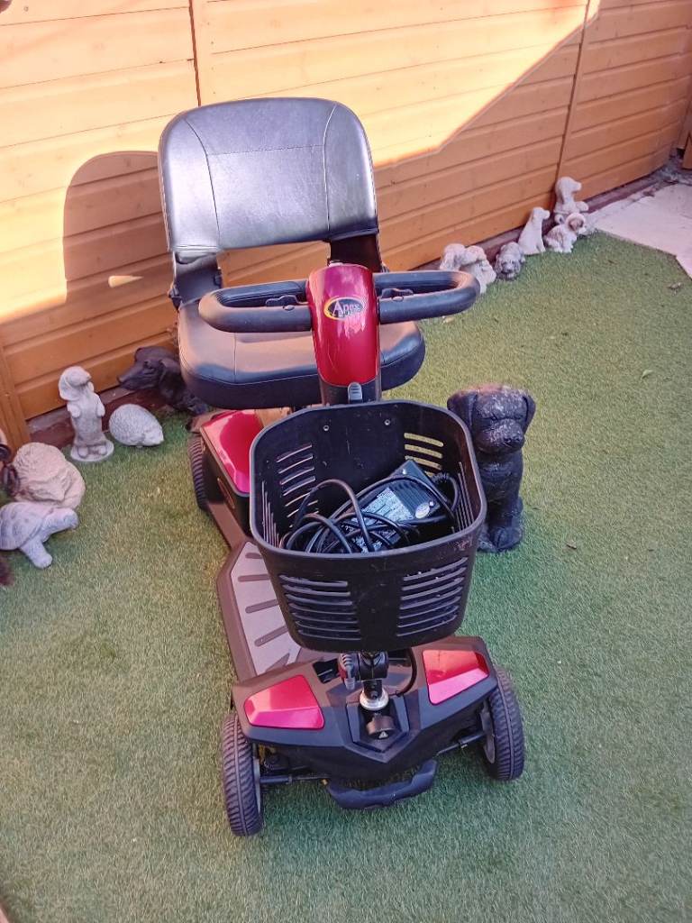 APEX  RAPID MOBILITY SCOOTER