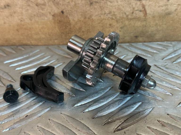 KTM SXF 350 Engine Water Pump Impeller & Balance Shaft Gear XCF SX-F 