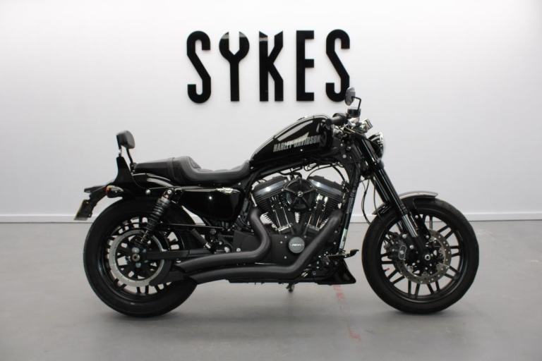 2016 Harley-Davidson XL1200CX Sportster Roadster 1200 in Vivid Black