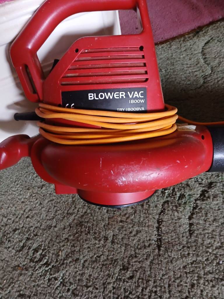 Blower Vac 1800W - Red, Good Condition