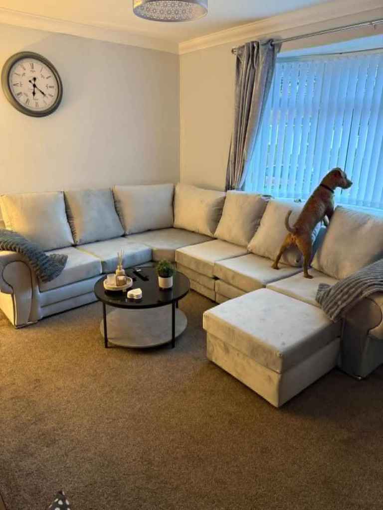 Never Used corner cream sofa with footrest ~ L shape couch