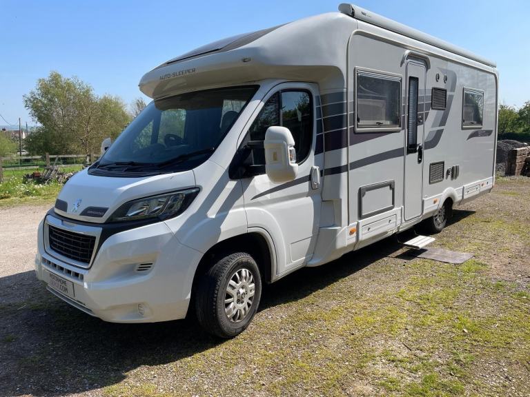 Auto-Sleepers 2017 Corinium Duo - Four Berth -  Fixed Single beds For Sale