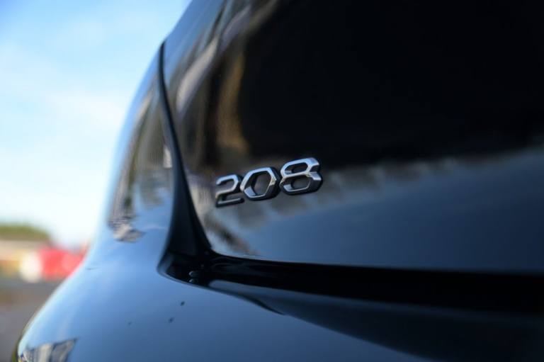 2023 Peugeot 208 1.2 PureTech Allure Premium + Hatchback 5dr Petrol EAT Euro 6 (s/s) (130 ps Hatc...