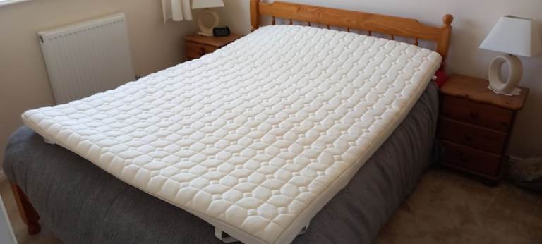 Dunelm Memory foam mattress topper New.  £80