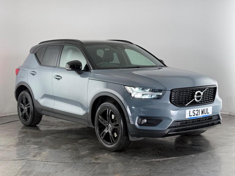  Volvo XC40 2.0 B4 MHEV R-Design Auto Euro 6 (s/s) 5dr Petrol/Electric Hybrid Automatic