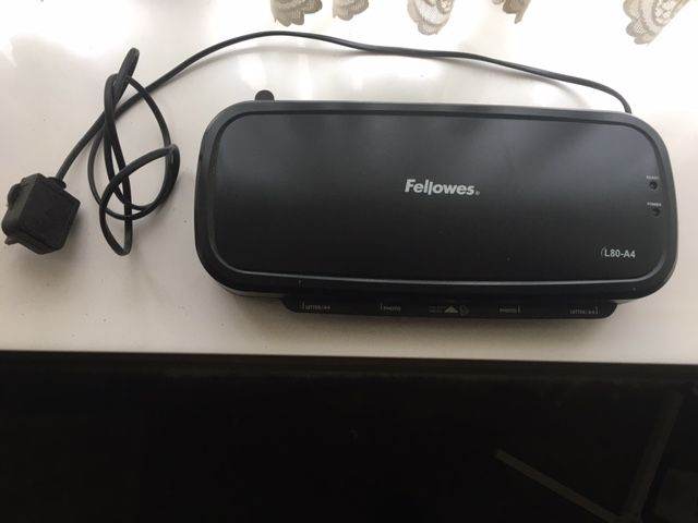 Fellowes L80-A4 Laminator