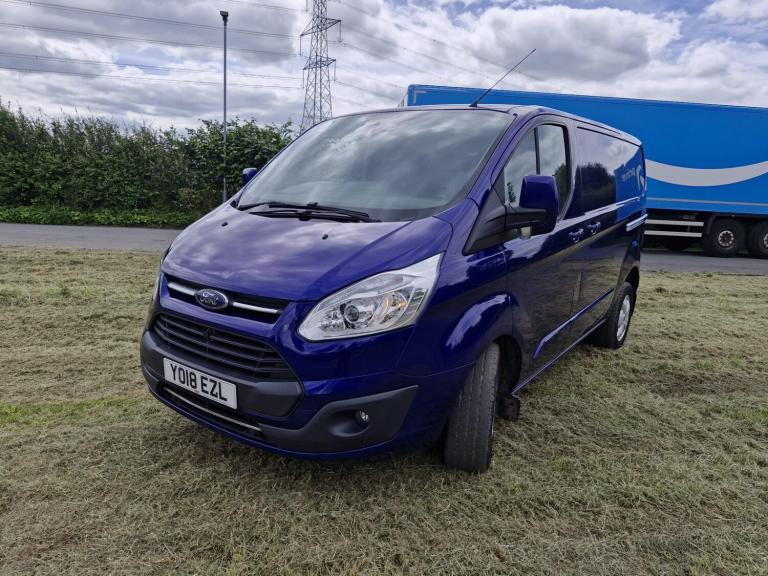 2018 Ford Transit Custom 2.0 TDCi 170ps Low Roof Limited Van NO VAT PANEL VAN Diesel Manual