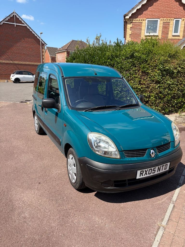 Renault Kangoo WAV / Gowrings Mobility 