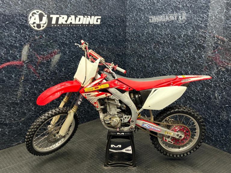 Honda CRF 450 2005  (MOTOCROSS / MX / ENDURO) @ AJ TRADING 