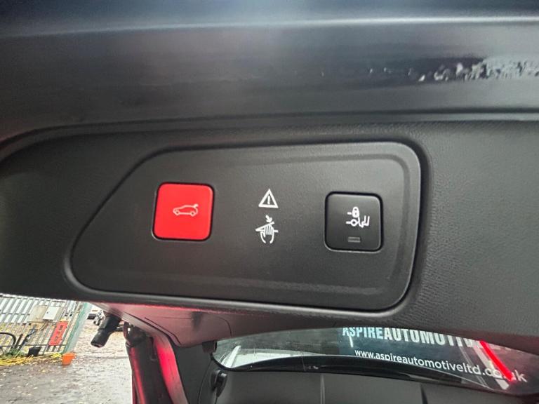 2017 Peugeot 3008 1.2 PureTech GT Line Euro 6 (s/s) 5dr HATCHBACK Petrol Manual